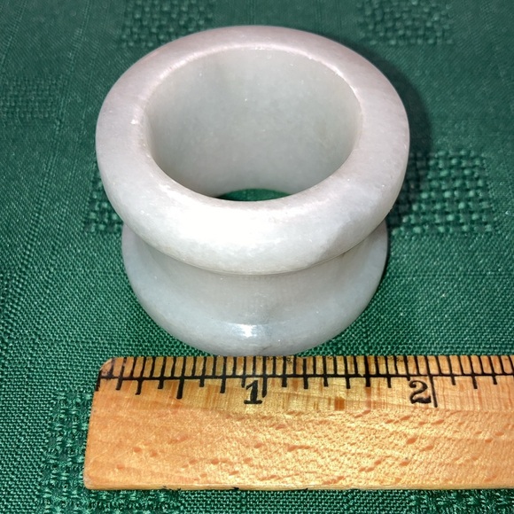 Marble Napkin Rings, Set of 8 white w/gray, size in pics  $30 - Picture 4 of 7